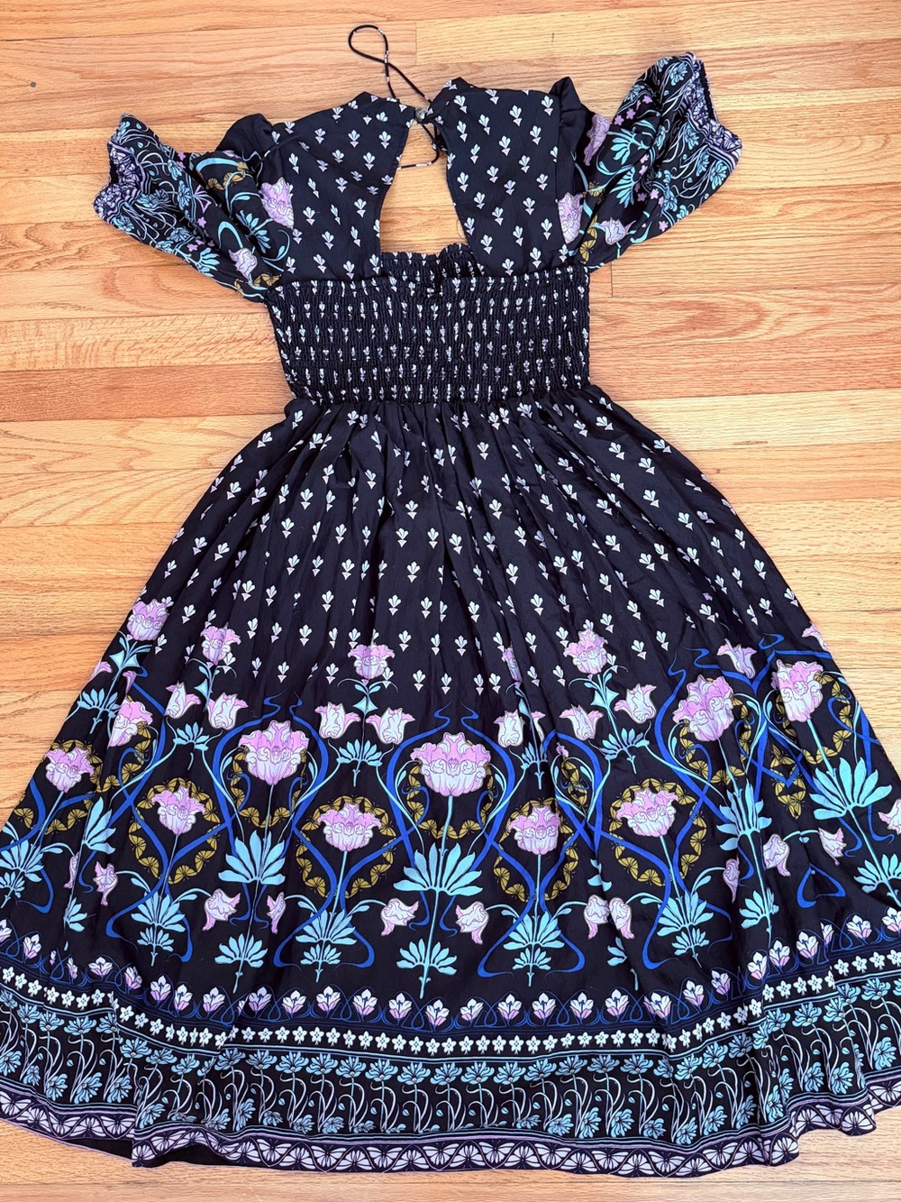 Anthropologie Dasha Bodice Smocked Midi dress - Picture 2 of 8